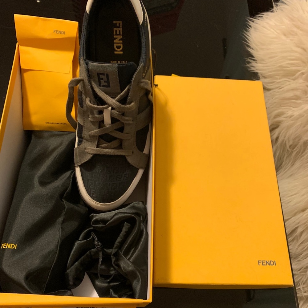 Fendi sneaker Men